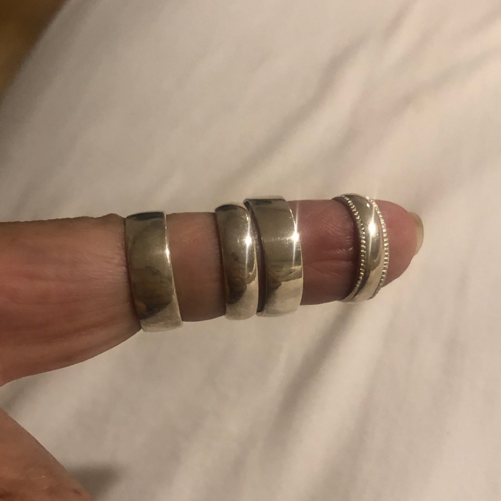 Sterling Silver Classic Band Ring - Silver